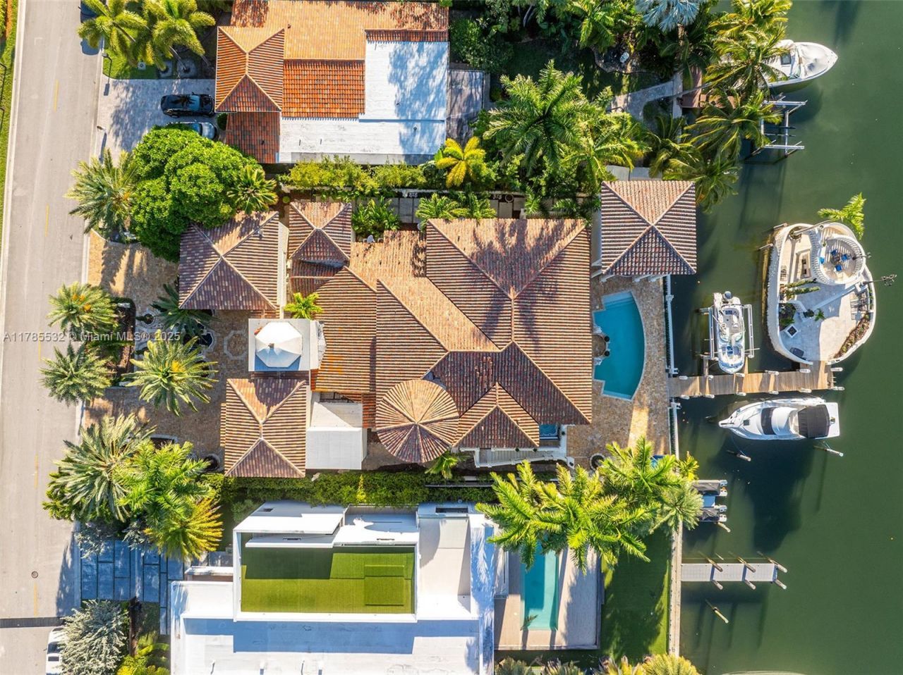 270 Atlantic Ave, Sunny Isles Beach, FL 33160 Photo