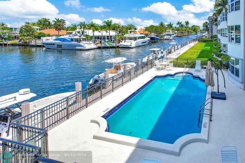 5100 Bayview Drive, Unit 404, Fort Lauderdale, FL 33308 Photo