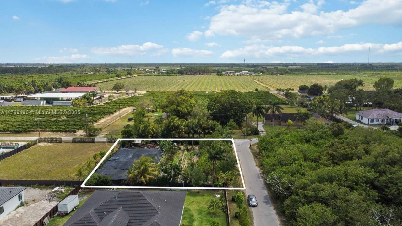 19785 SW 326th St, Homestead, FL 33030 Photo