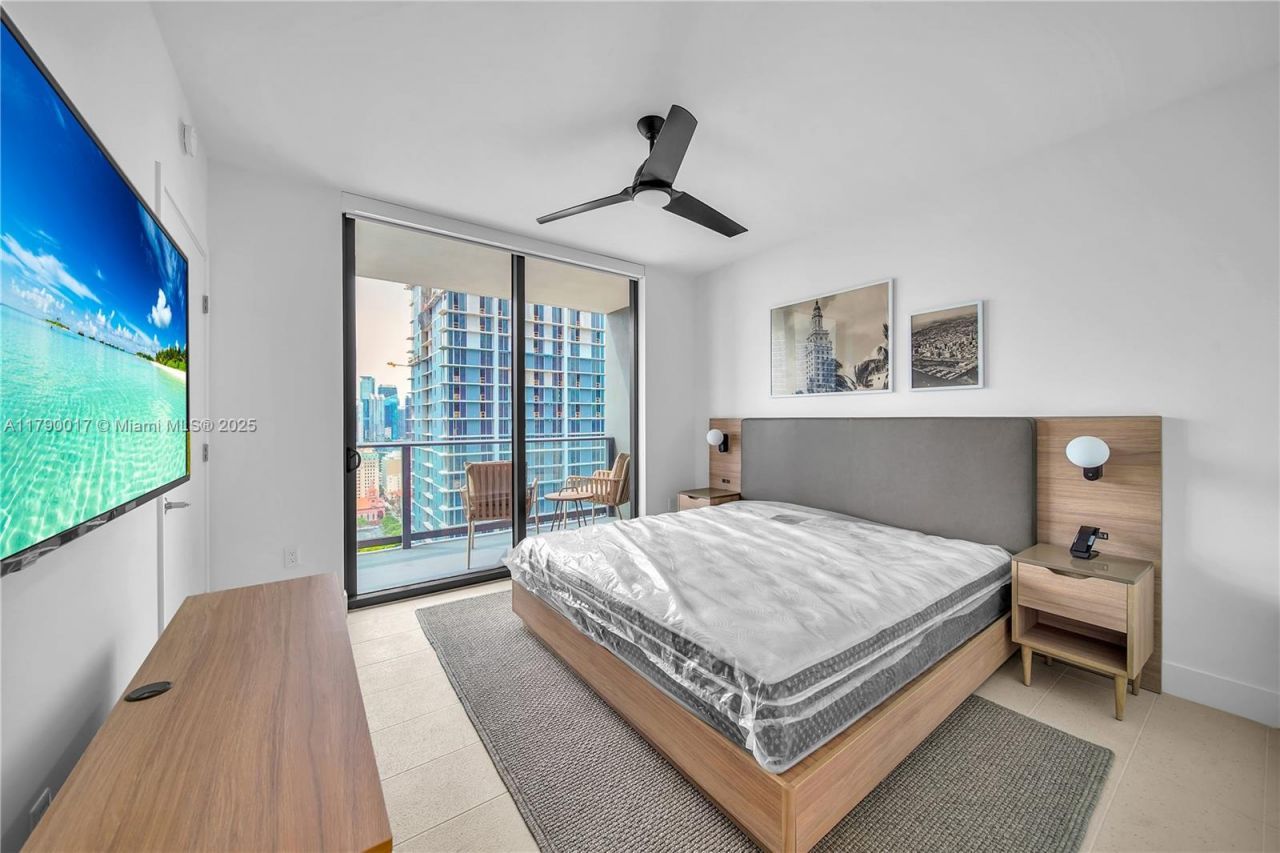 601 NE 1 Ave, Unit 2507, Miami, FL 33131 Photo