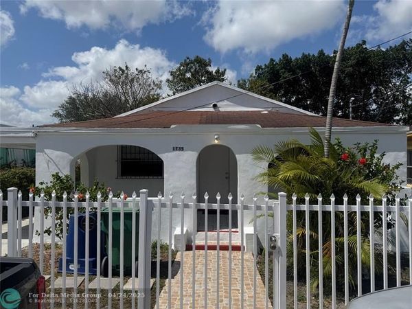 1735 NW 69th St, Miami, FL 33147