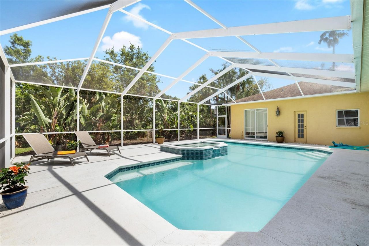 2513 Regal River Road, Valrico, FL 33596 Photo