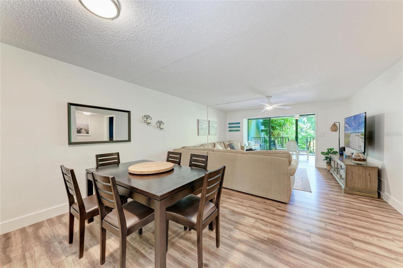 3803 Sun Eagle Lane, Unit 203, Bradenton, FL 34210 Photo