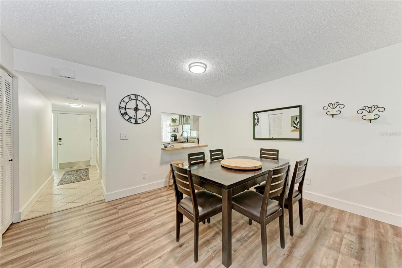 3803 Sun Eagle Lane, Unit 203, Bradenton, FL 34210 Photo