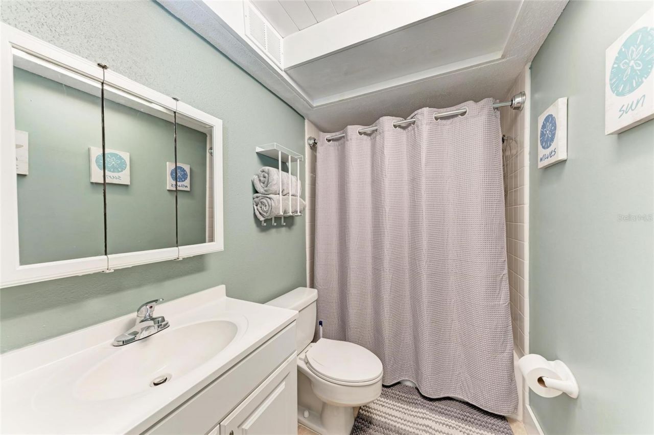 3803 Sun Eagle Lane, Unit 203, Bradenton, FL 34210 Photo