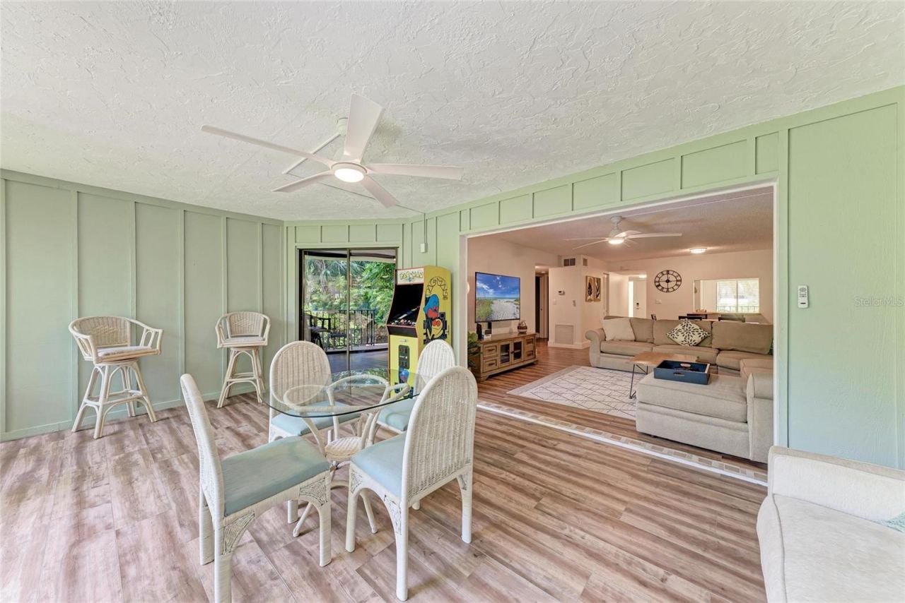 3803 Sun Eagle Lane, Unit 203, Bradenton, FL 34210 Photo