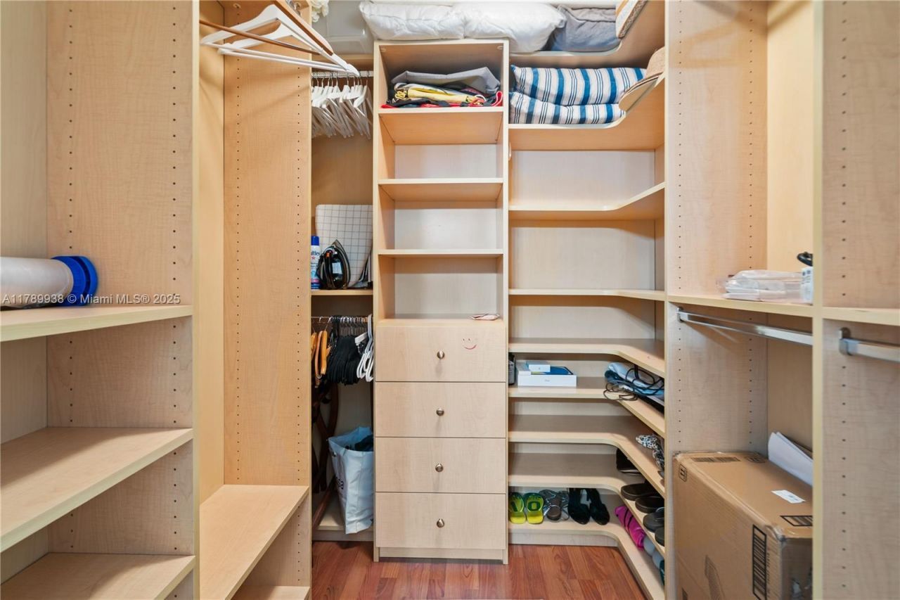 2401 Collins Ave, Unit 705, Miami Beach, FL 33140 Photo