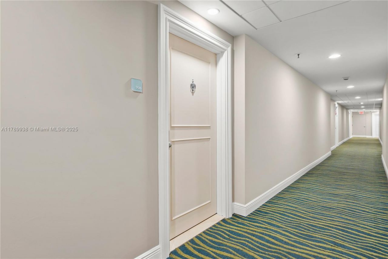 2401 Collins Ave, Unit 705, Miami Beach, FL 33140 Photo
