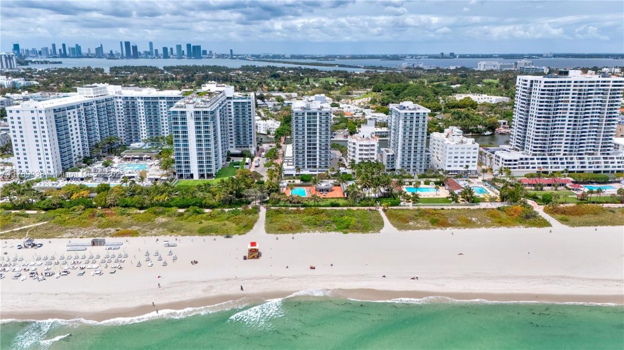 2401 Collins Ave, Unit 705, Miami Beach, FL 33140 Photo