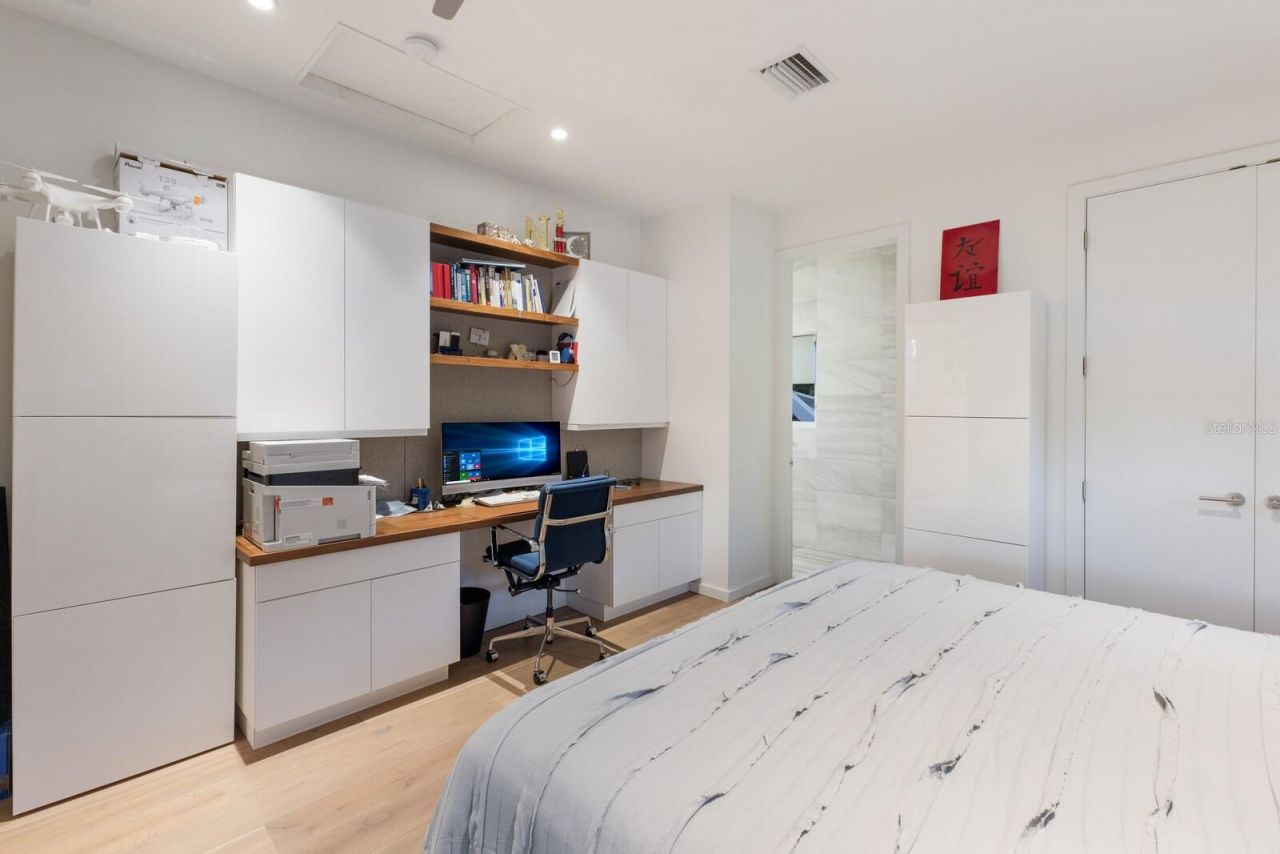 238 Island Circle, Sarasota, FL 34242 Photo