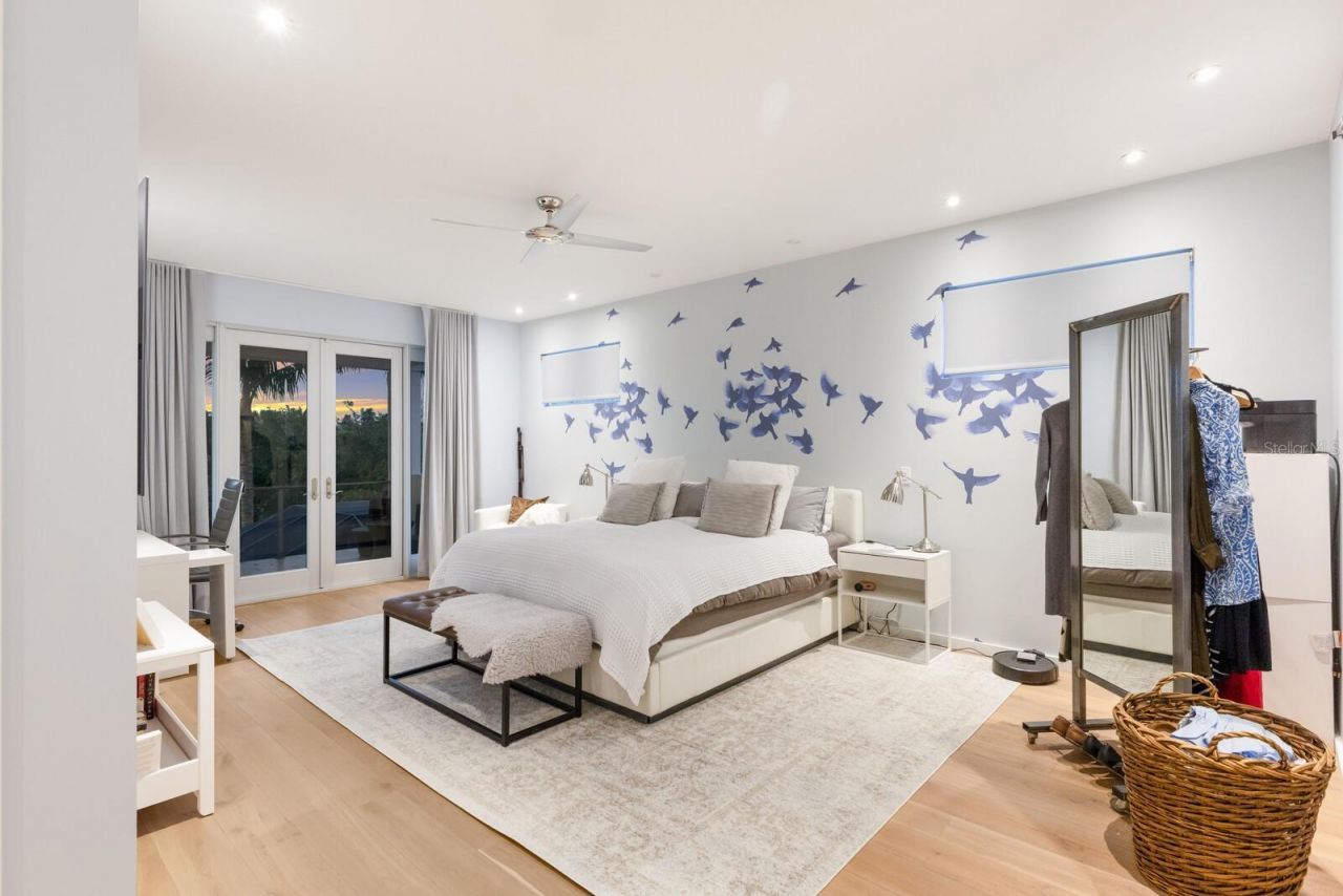 238 Island Circle, Sarasota, FL 34242 Photo