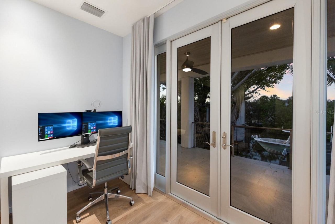 238 Island Circle, Sarasota, FL 34242 Photo