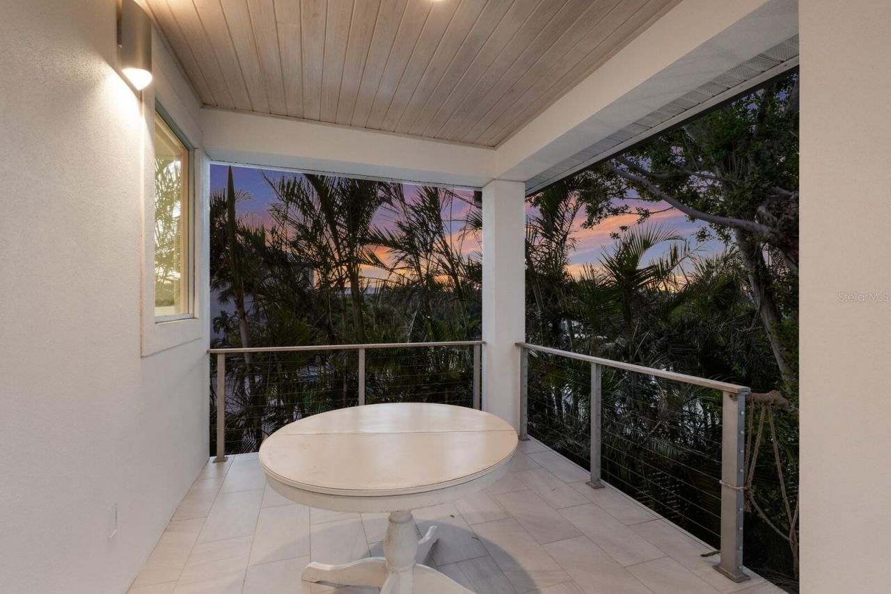 238 Island Circle, Sarasota, FL 34242 Photo