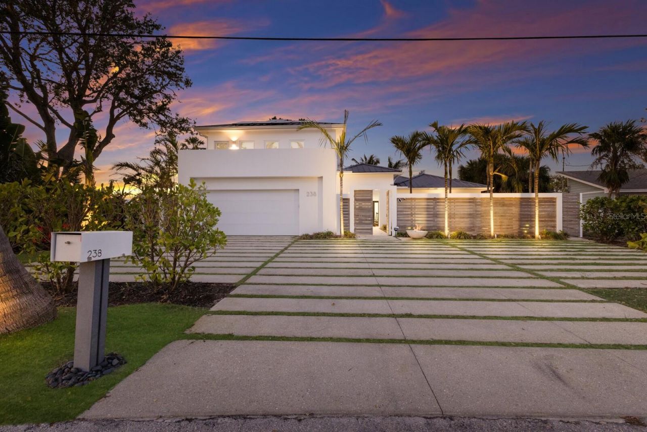 238 Island Circle, Sarasota, FL 34242 Photo