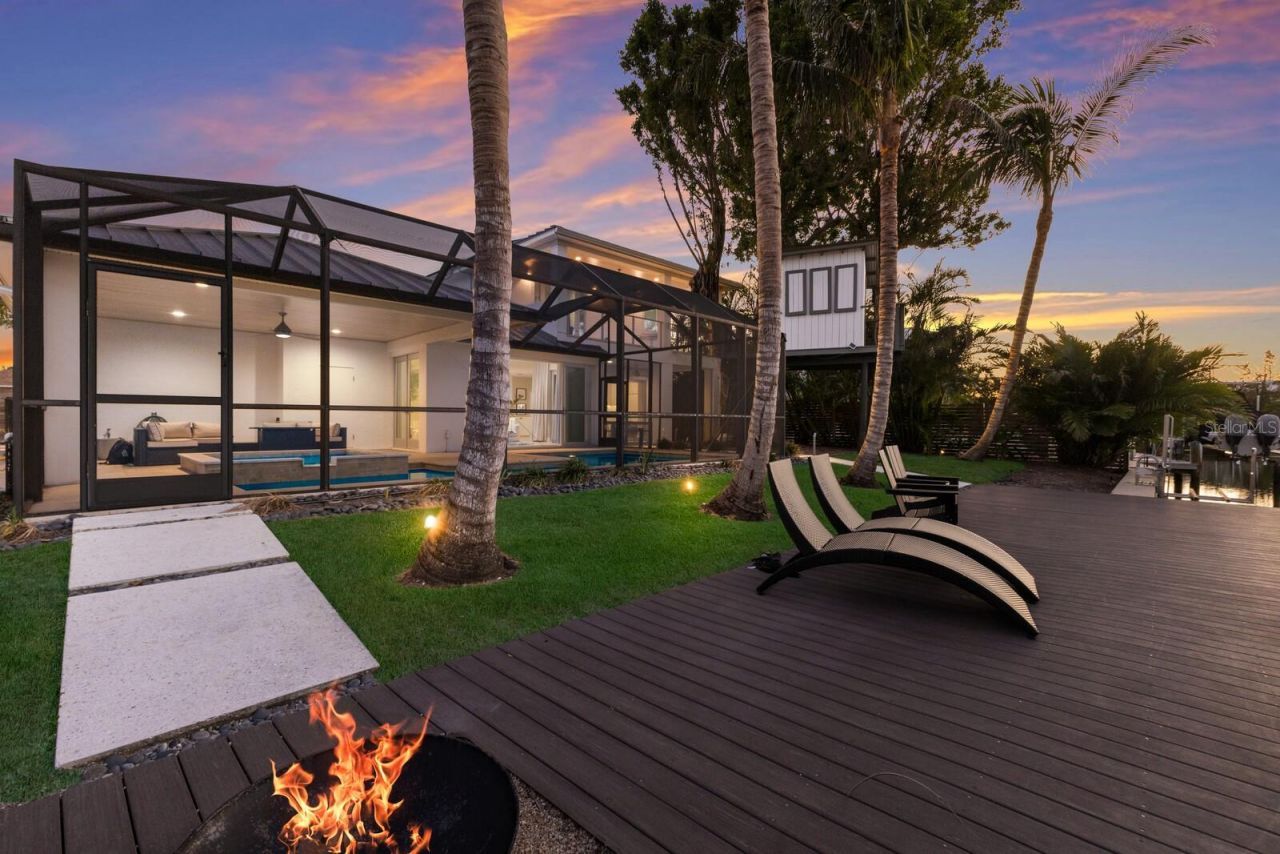 238 Island Circle, Sarasota, FL 34242 Photo