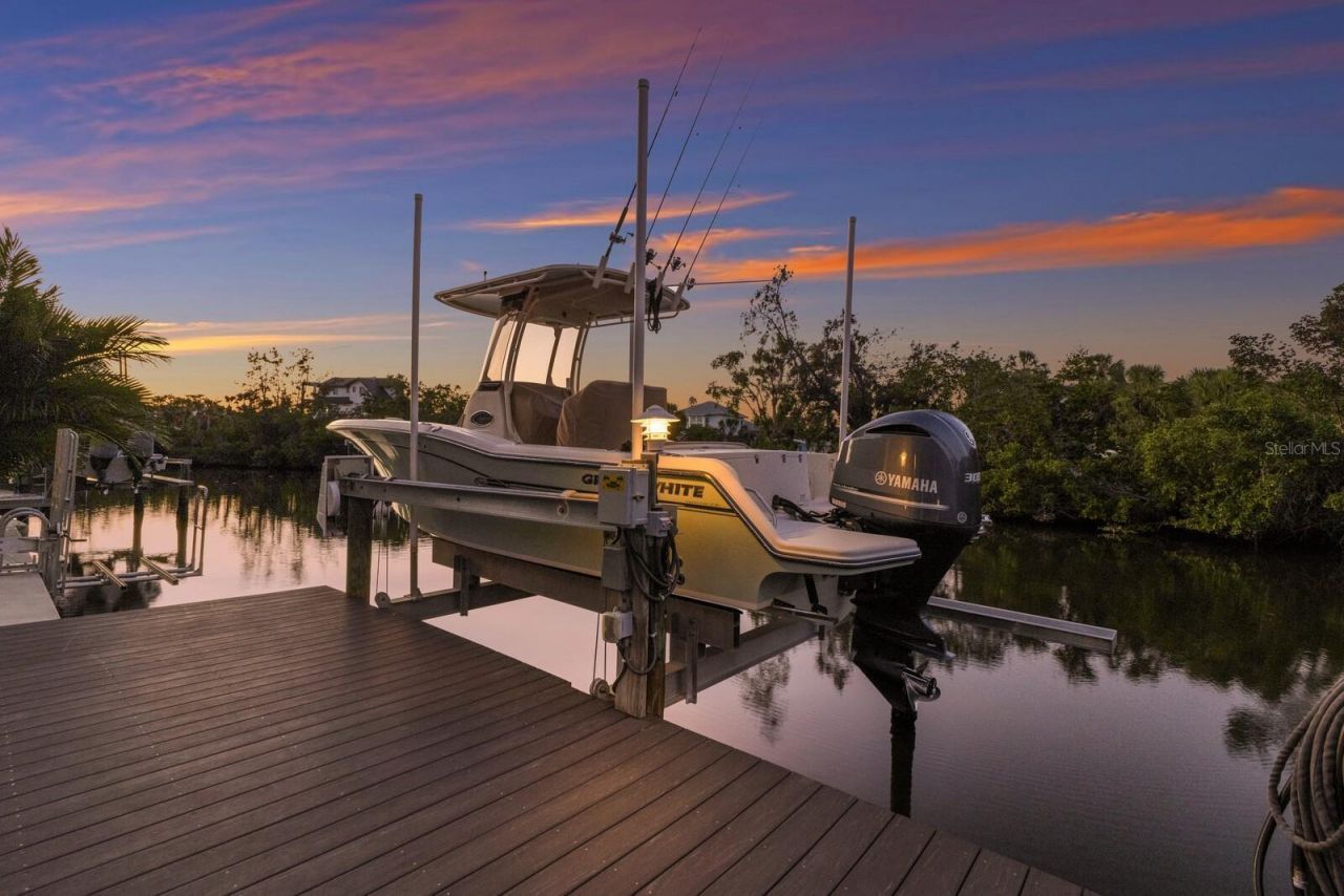 238 Island Circle, Sarasota, FL 34242 Photo