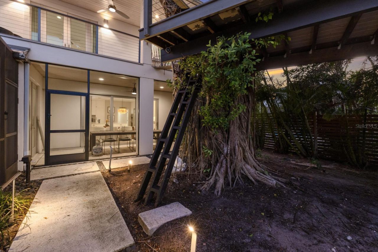 238 Island Circle, Sarasota, FL 34242 Photo