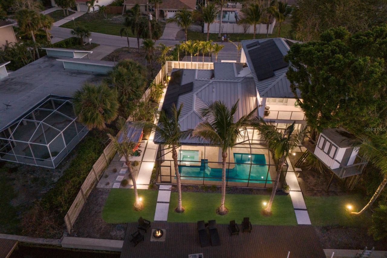 238 Island Circle, Sarasota, FL 34242 Photo