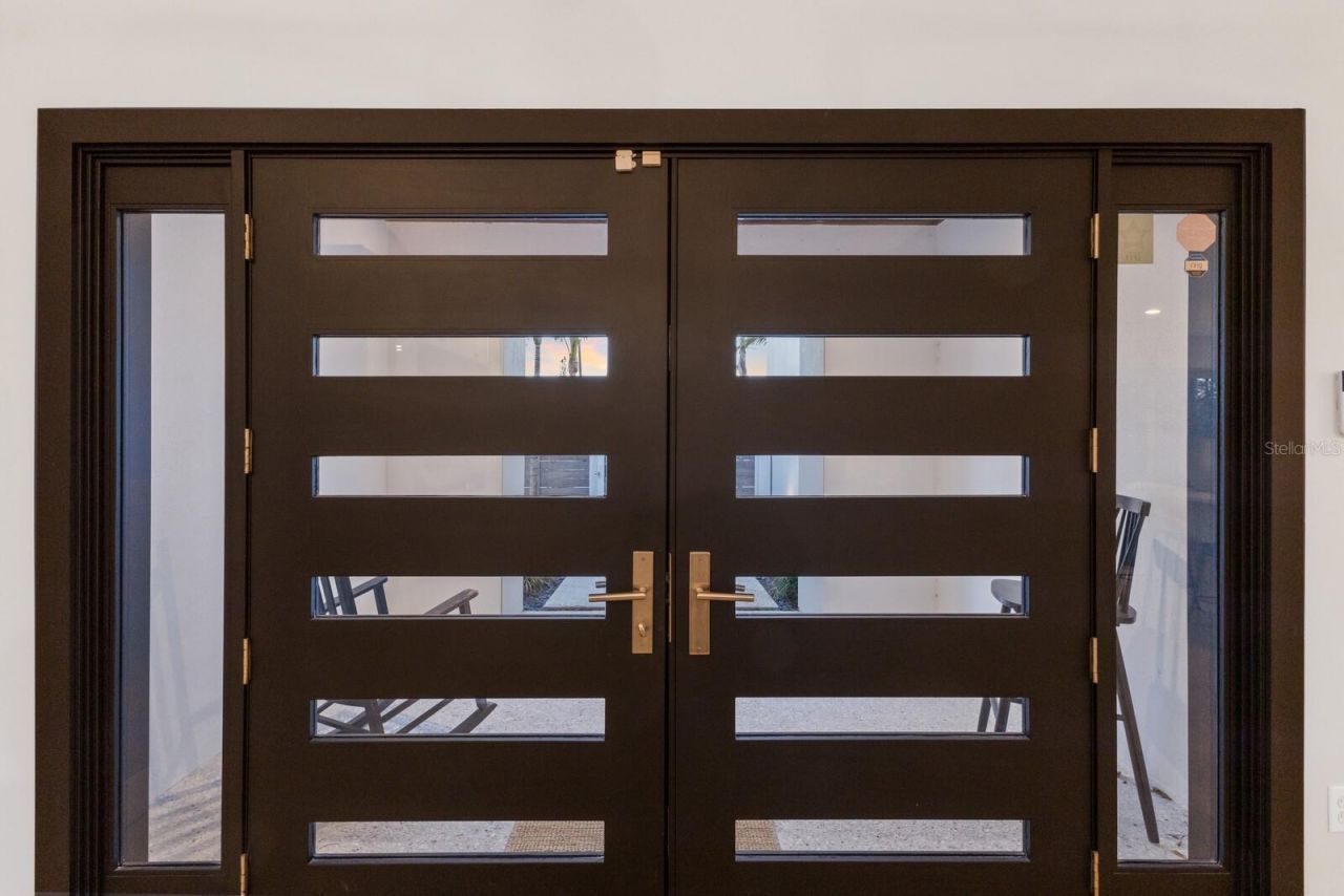 238 Island Circle, Sarasota, FL 34242 Photo