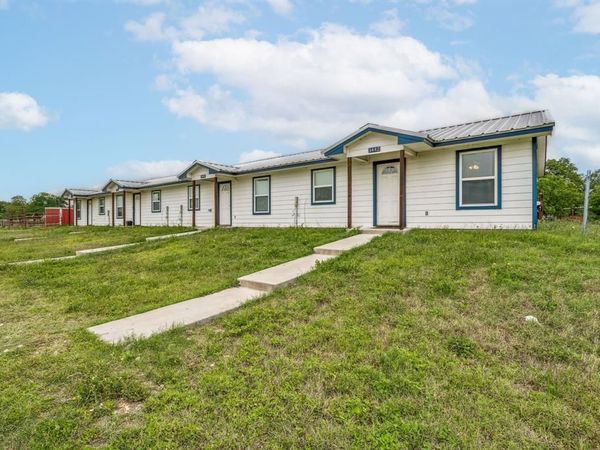 1450 Lincoln Drive, Stephenville, TX 76401