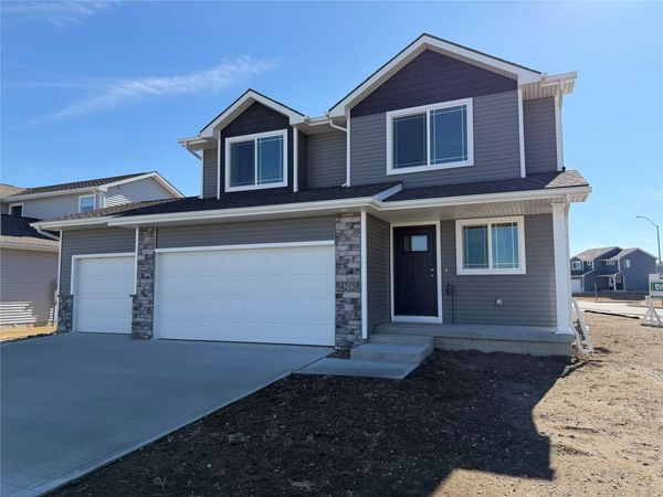 4215 NW 17th Court, Ankeny, IA 50023