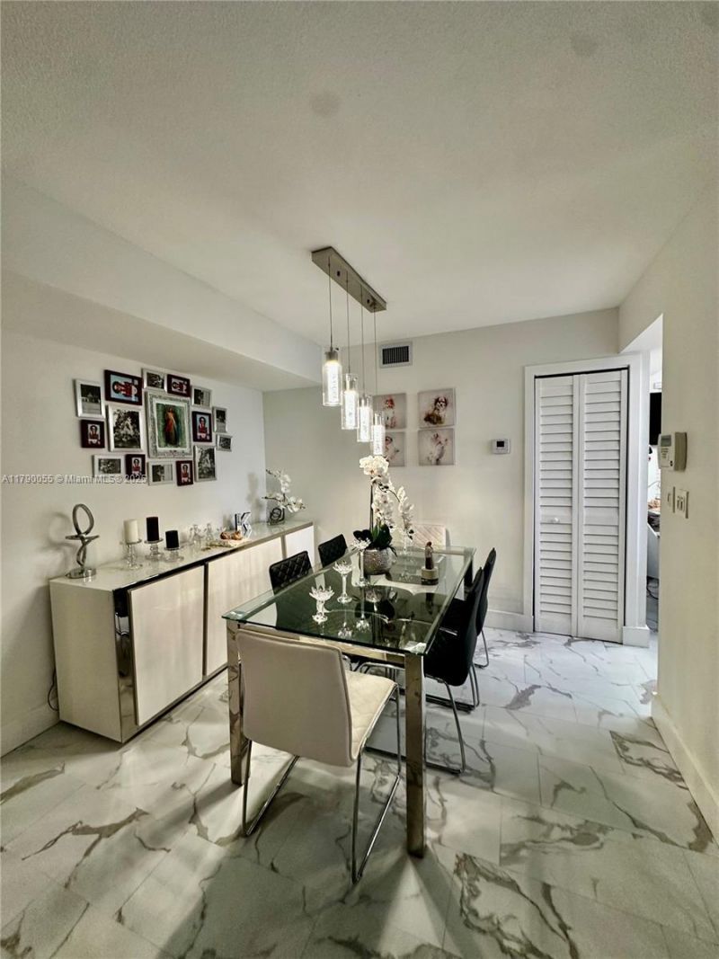 1200 SW 113th Ter, Unit 202, Pembroke Pines, FL 33025 Photo