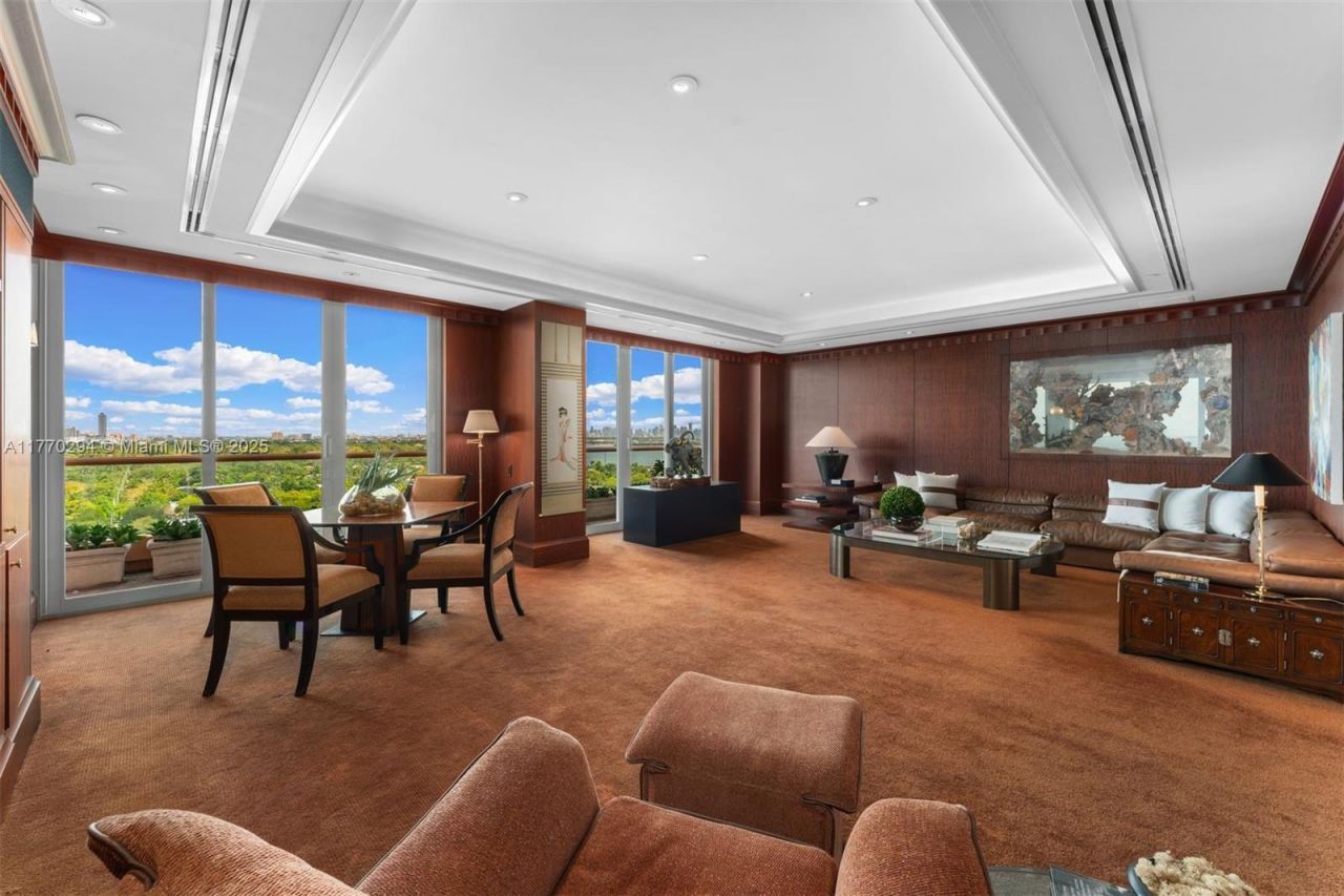 10 Edgewater Dr, Unit 16K, Coral Gables, FL 33133 Photo