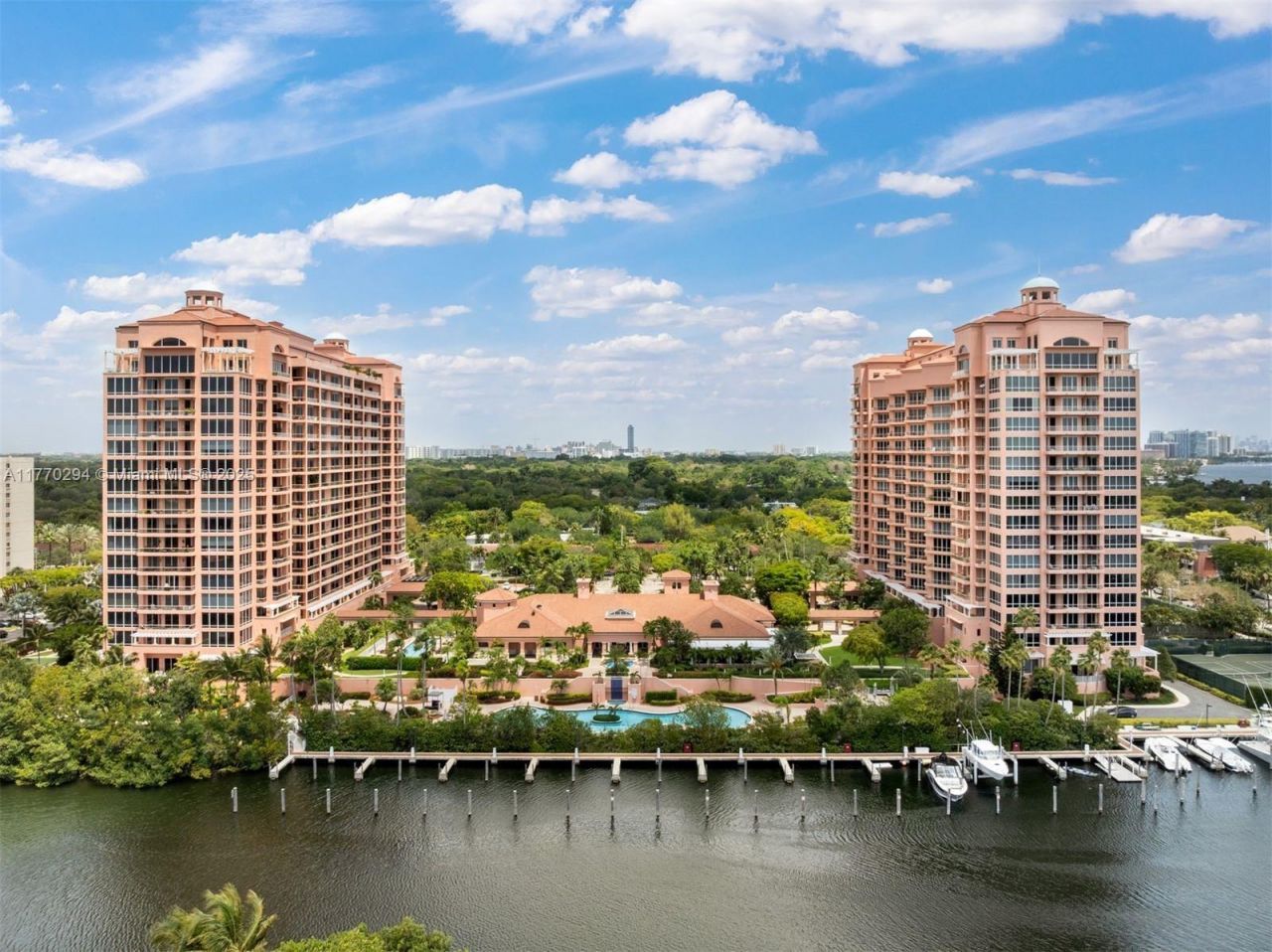 10 Edgewater Dr, Unit 16K, Coral Gables, FL 33133 Photo