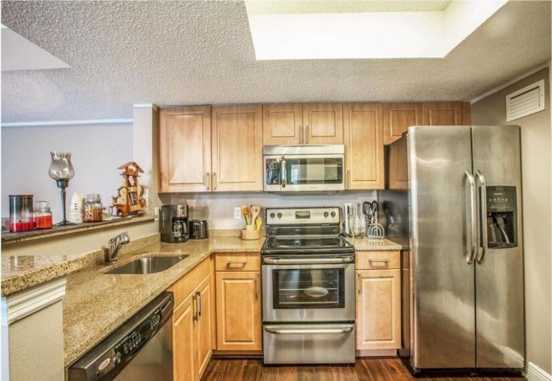 8935 Okeechobee Boulevard, Unit 204, West Palm Beach, FL 33411 Photo