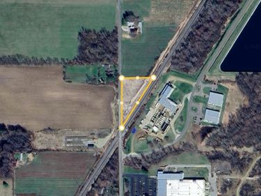 33011 60TH Street, Bangor, MI 49013