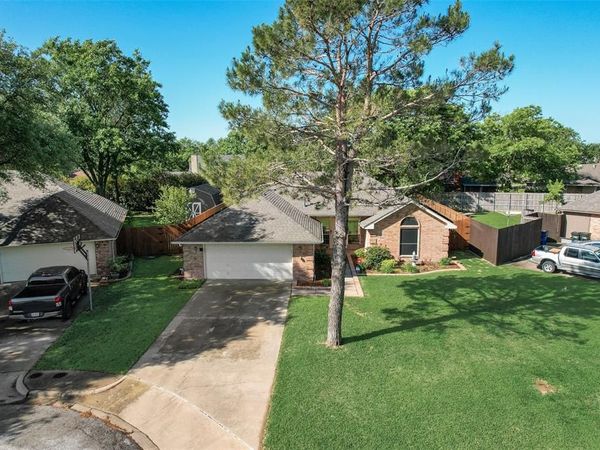 204 Tanglewood Lane, Waxahachie, TX 75165