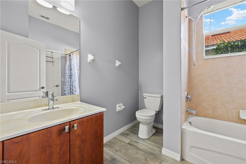 2552 Deerfield Lake Ct, Cape Coral, FL 33909 Photo