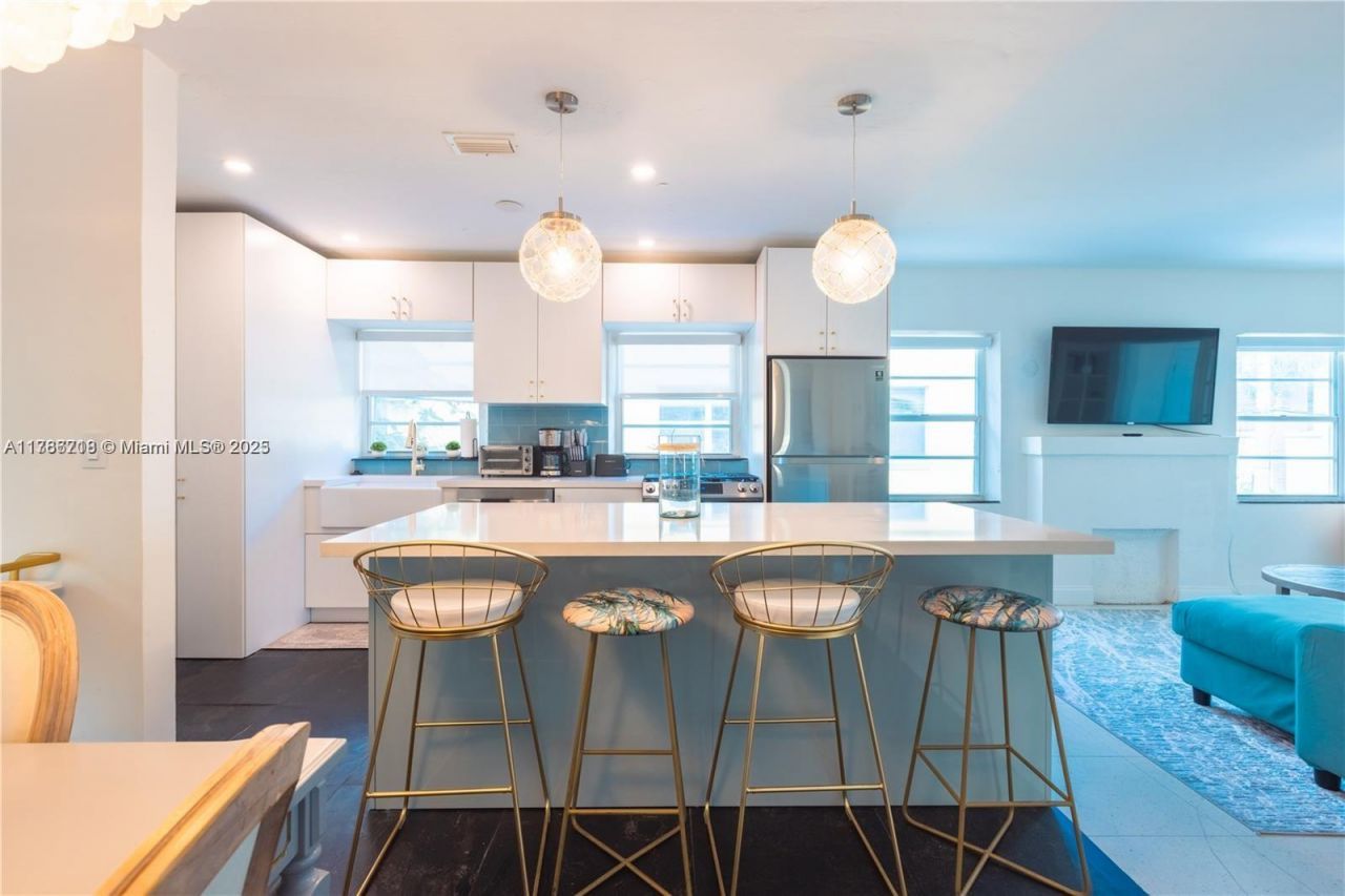 426 NE 26th St, Miami, FL 33137 Photo