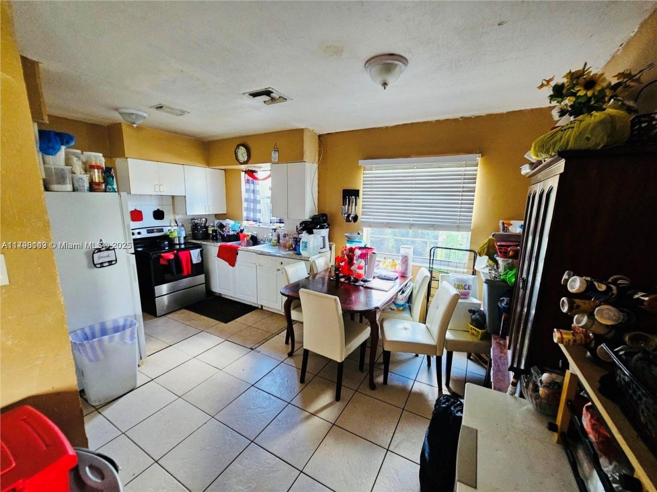 2540 NW 15th St, Fort Lauderdale, FL 33311 Photo