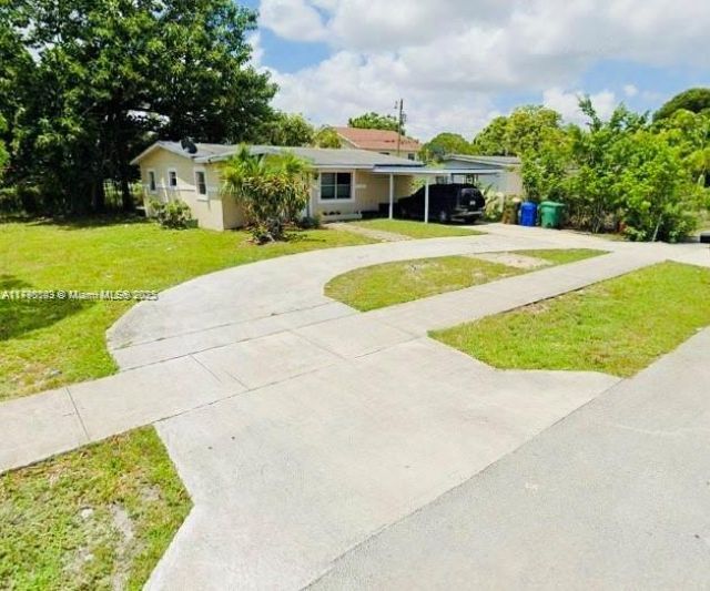 2540 NW 15th St, Fort Lauderdale, FL 33311 Photo