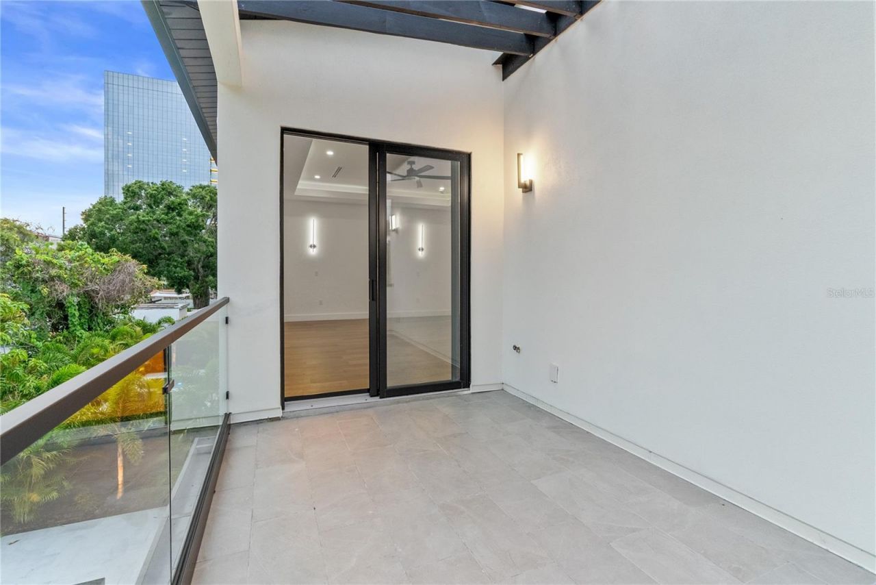 3406 W Arch Street, Tampa, FL 33607 Photo