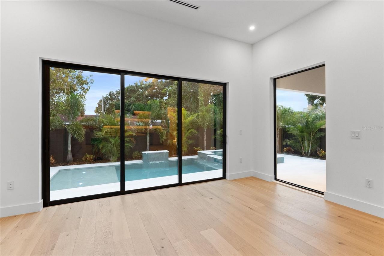 3406 W Arch Street, Tampa, FL 33607 Photo