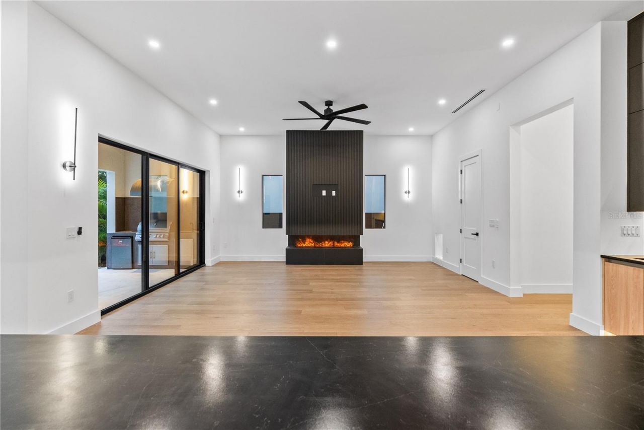 3406 W Arch Street, Tampa, FL 33607 Photo