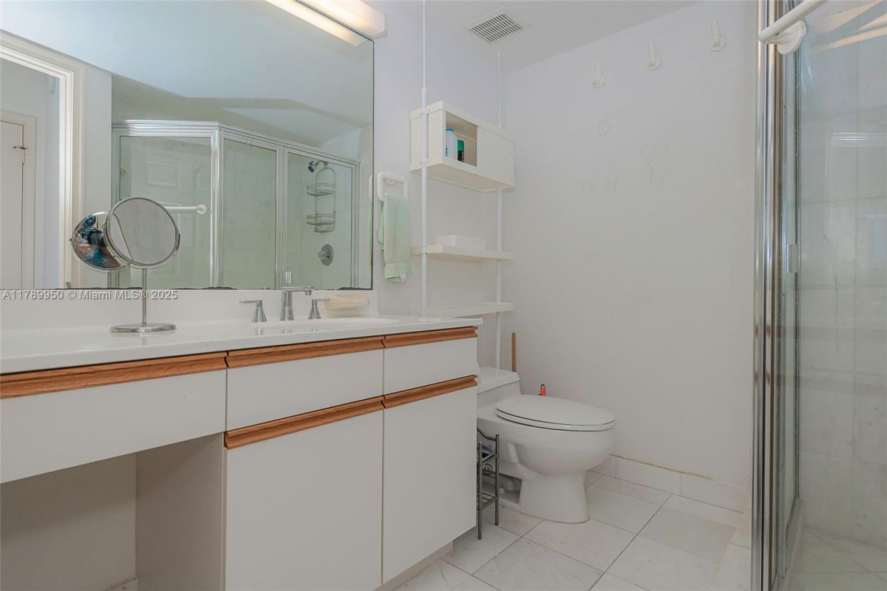 3530 Mystic Pointe Dr, Unit LPH14, Aventura, FL 33180 Photo