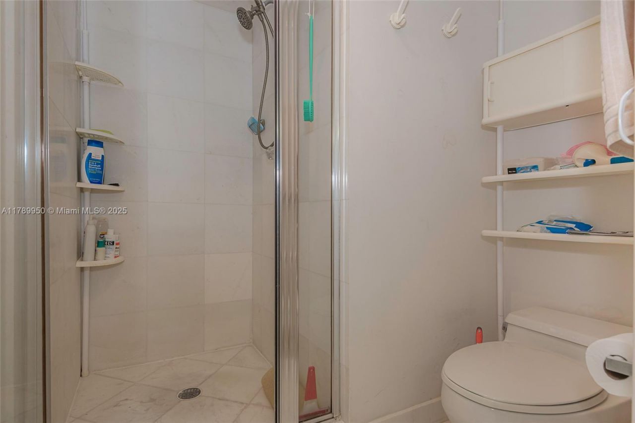 3530 Mystic Pointe Dr, Unit LPH14, Aventura, FL 33180 Photo