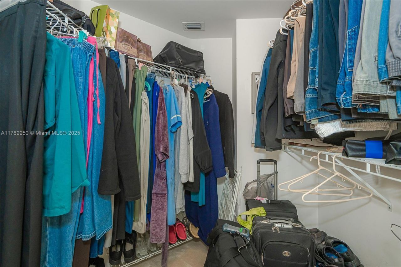 3530 Mystic Pointe Dr, Unit LPH14, Aventura, FL 33180 Photo