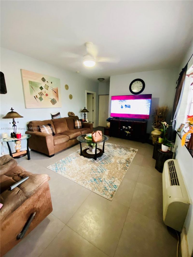 200 Azure Way, Miami Springs, FL 33166 Photo