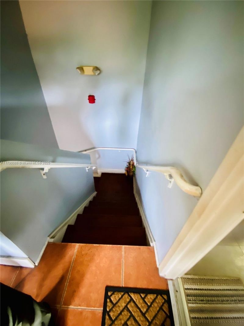 200 Azure Way, Miami Springs, FL 33166 Photo