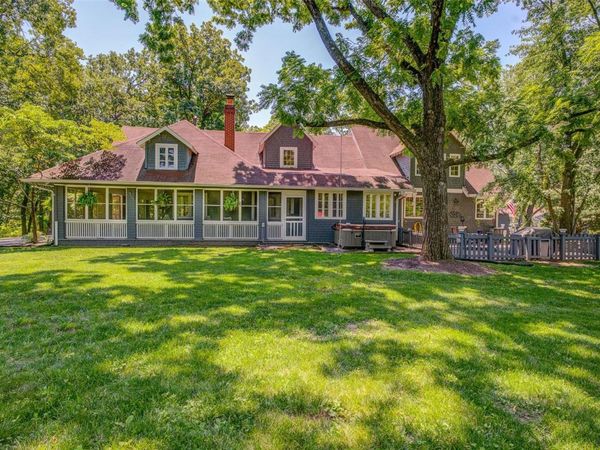 1577 Kehrs Mill Road, Chesterfield, MO 63005