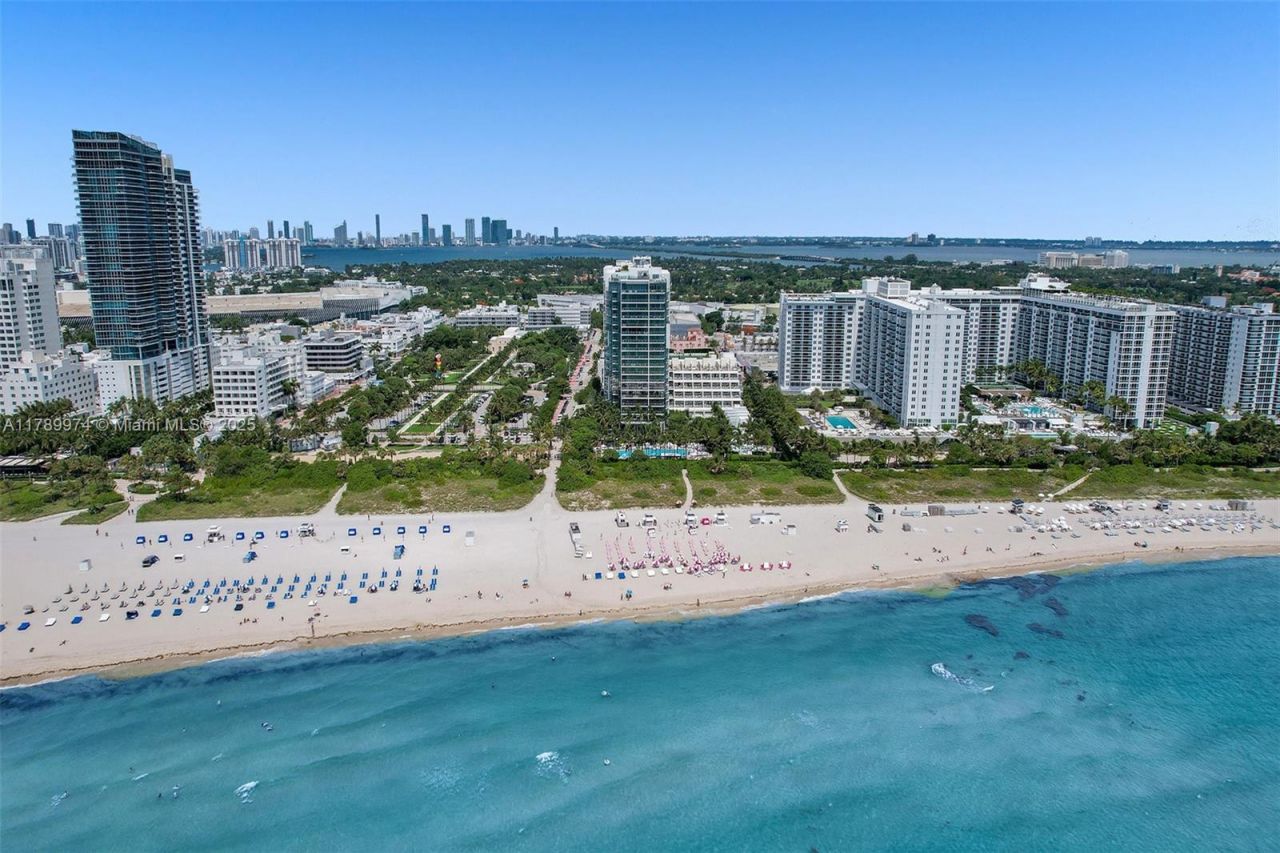 2201 Collins Ave, Unit 1215, Miami Beach, FL 33139 Photo