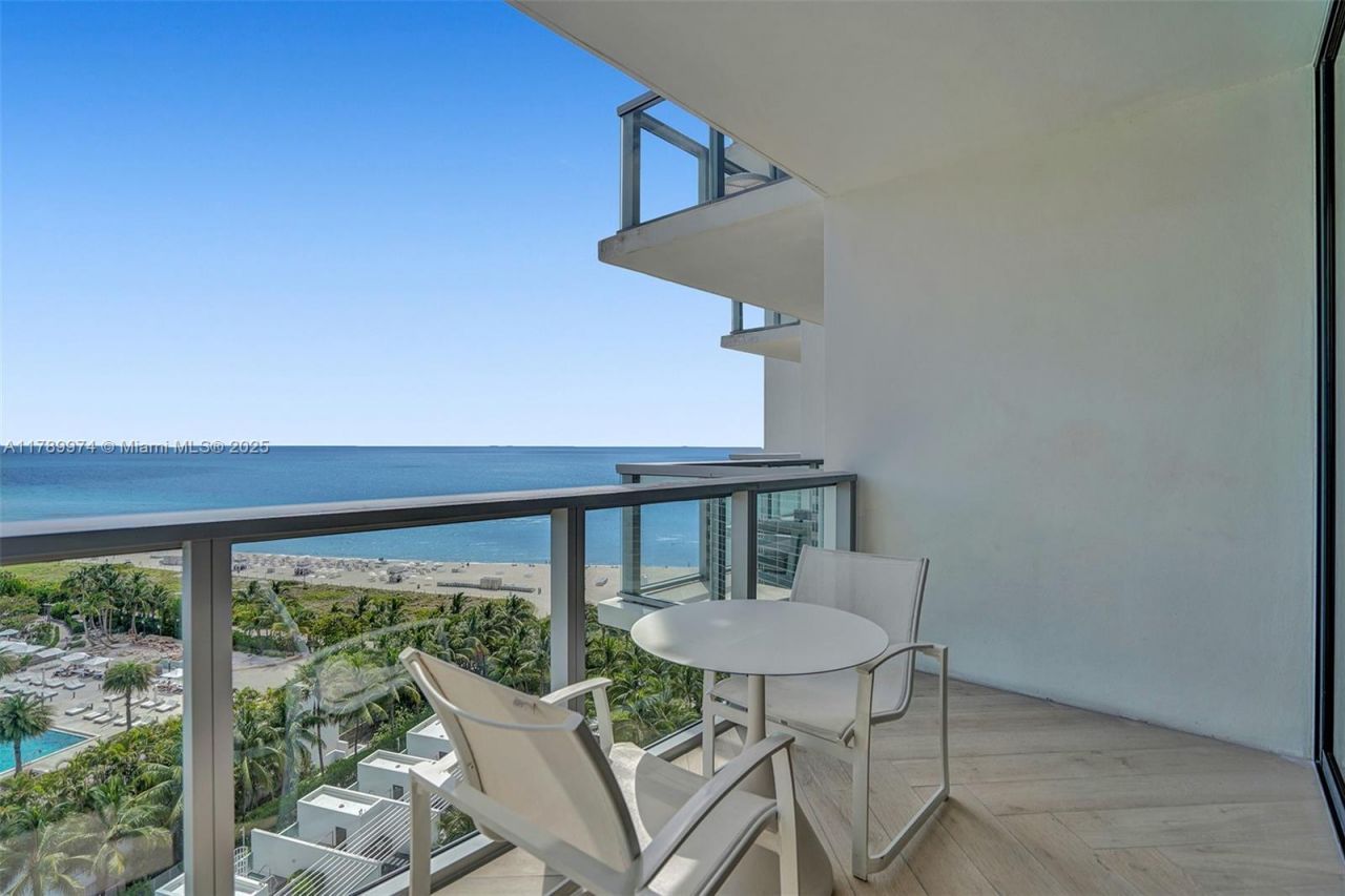 2201 Collins Ave, Unit 1215, Miami Beach, FL 33139 Photo