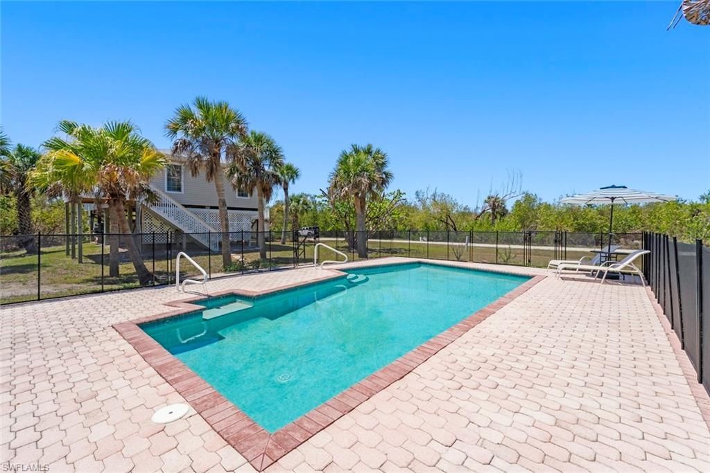 490 Marian Rd, Sanibel, FL 33957 Photo