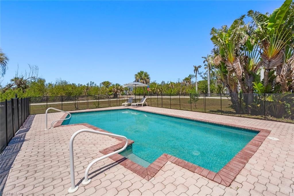 490 Marian Rd, Sanibel, FL 33957 Photo