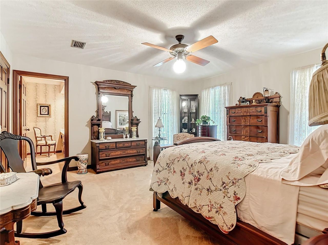 3939 Lake Erie Road, Groveland, FL 34736 Photo