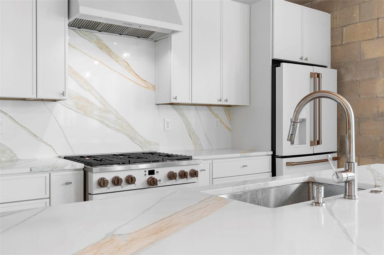 1521 E Harwood Street, Orlando, FL 32803 Photo